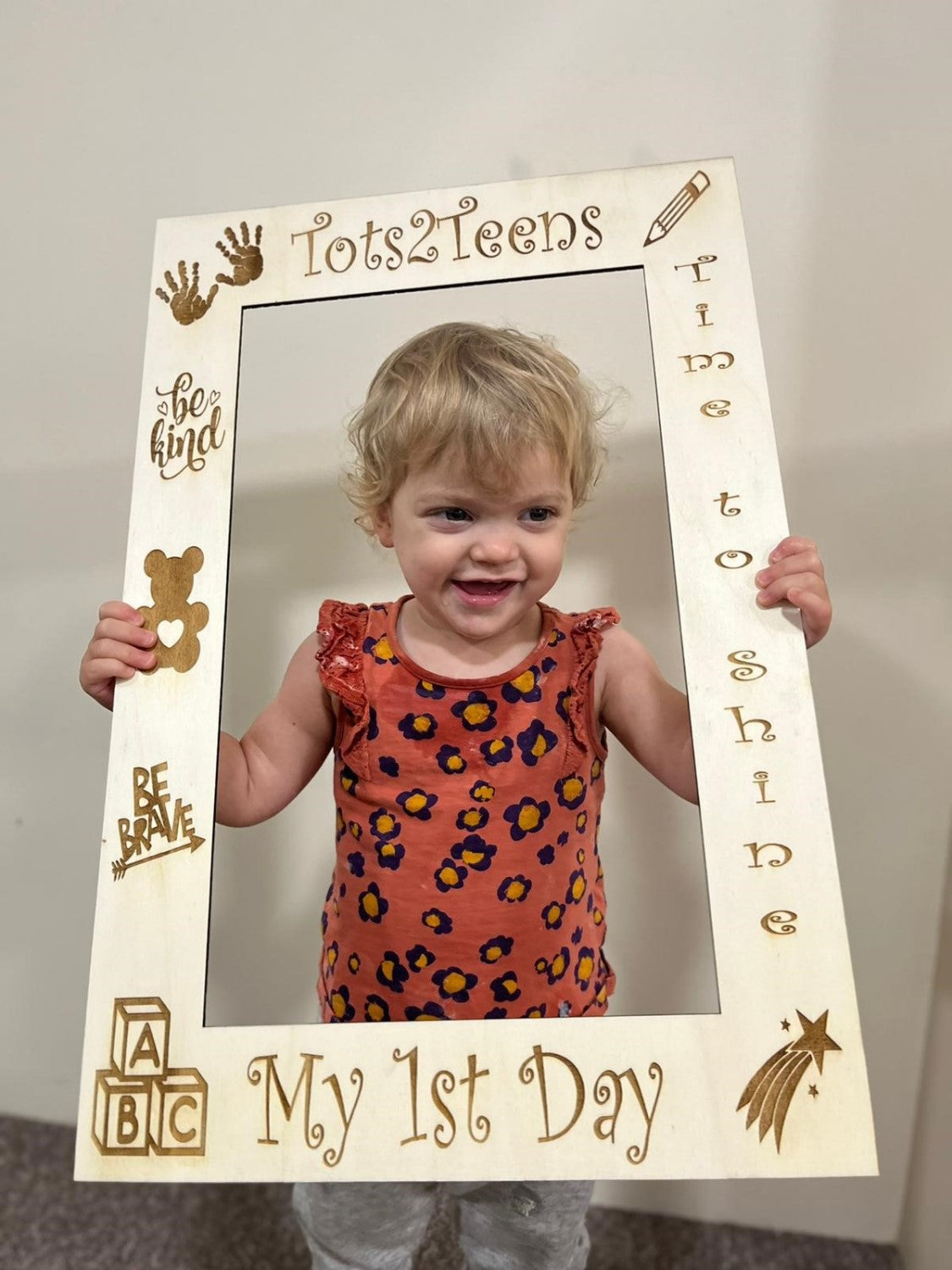 “My 1st Day” Personalised Wooden Photo Frame Prop